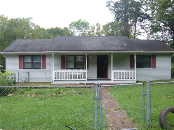 4017 Acorn Dr, Knoxville, TN 37918