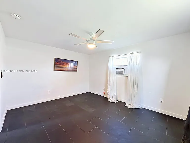 391 42nd Ct #NORTH — Photo 12