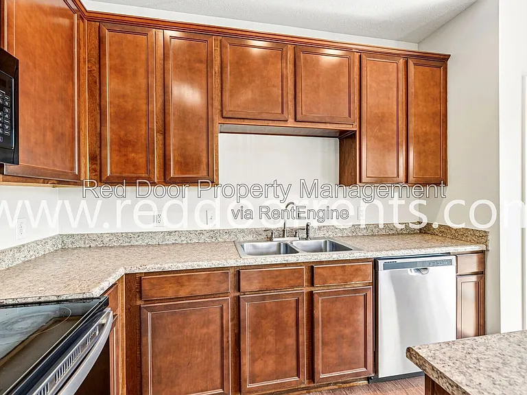 13340 Golden Gate Dr E — Photo 11