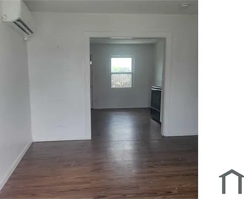 2 bed, 702 sqft, $1,150 — Photo 3