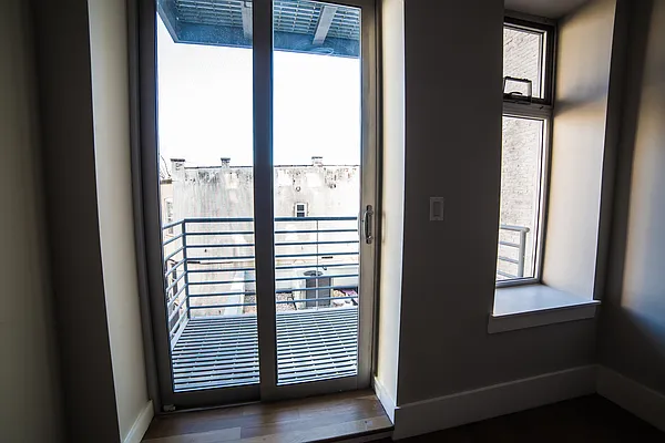 Rented by Lang Realty LLC | media 69