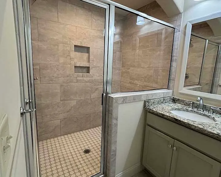 954 Lennox Blvd #1 — Photo 16