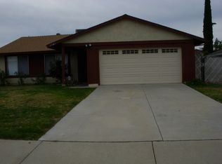 25869 Amapolas St, Loma Linda, CA 92354