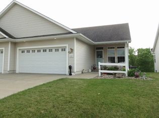 220 NE Sunrise Dr, Waukee, IA 50263