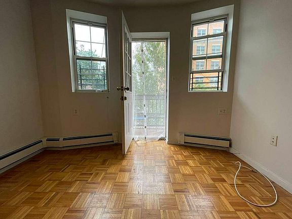 5th image of 24 Suydam Pl #3L