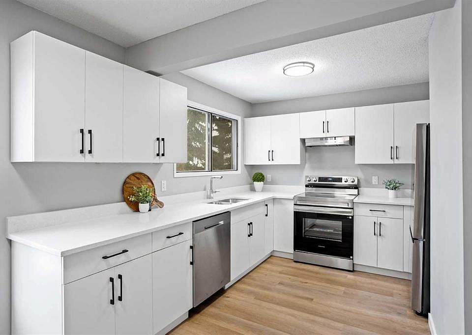 1st image of 6915 SW Ranchview Dr NW #8