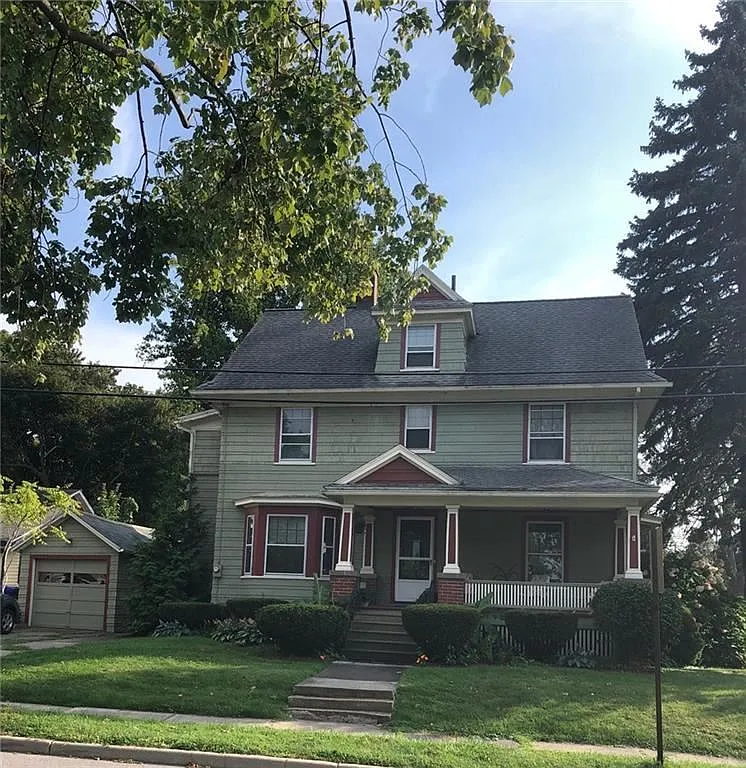 4 South Ave photo 1