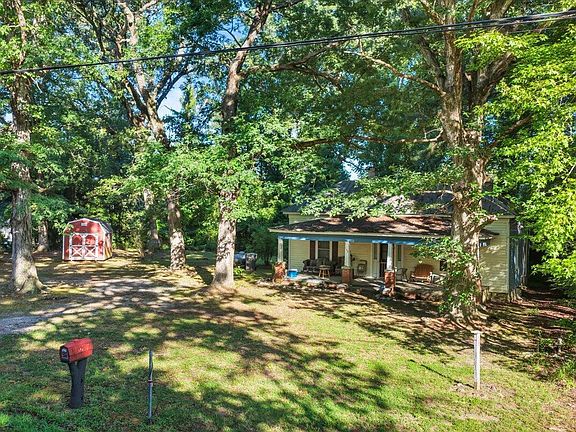 3rd image of 142 Odell Littleton Rd