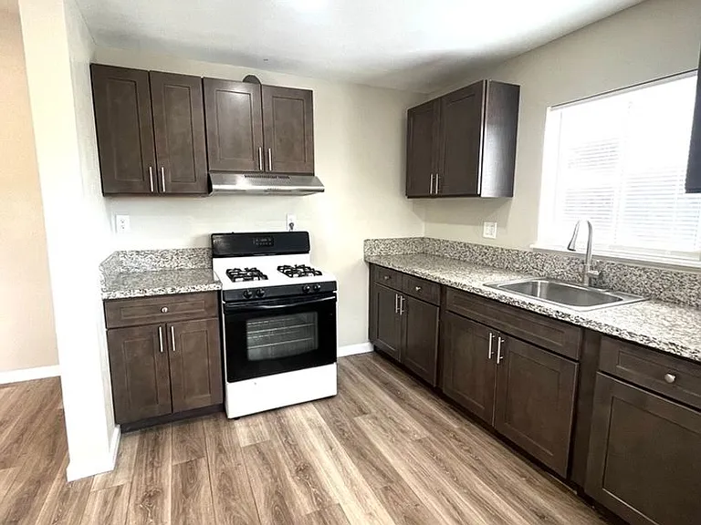27205 Main St- Highland, CA — Photo 4