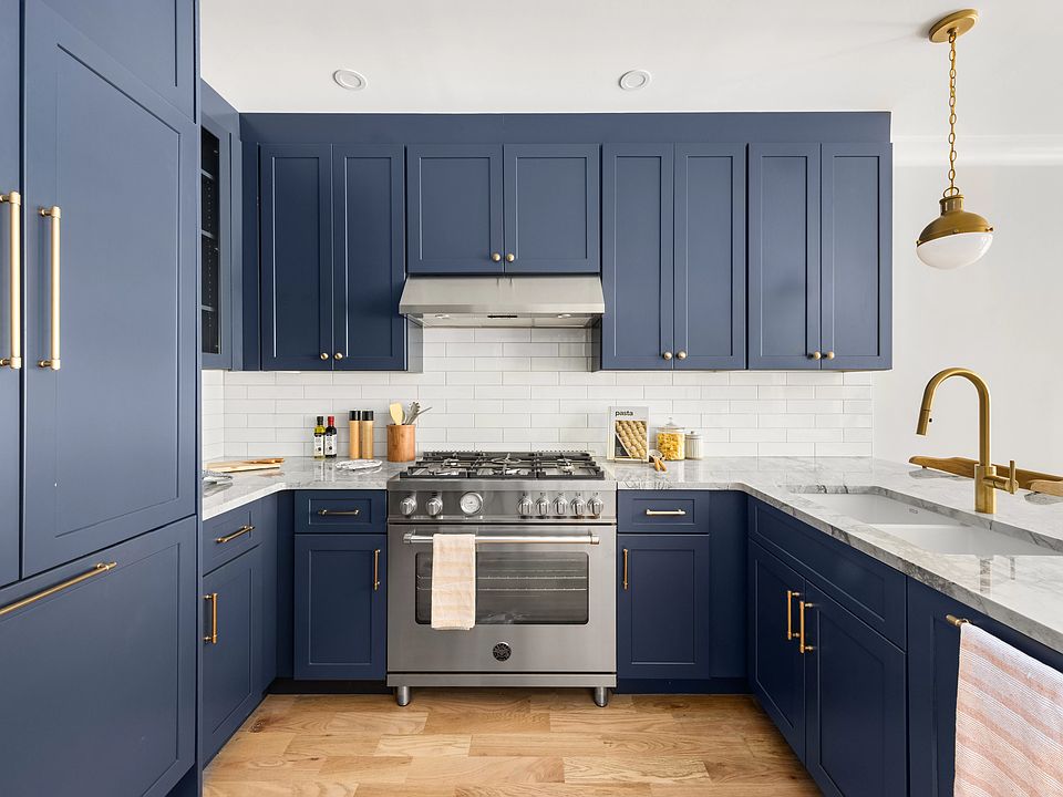 1st image of 23 Wyckoff St #2