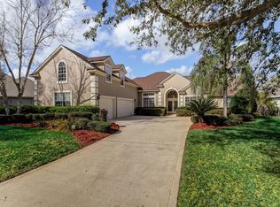 8209 Persimmon Hill Ln, Jacksonville, FL 32256
