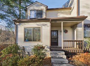 74A Pheasant Run, Millwood, NY 10546