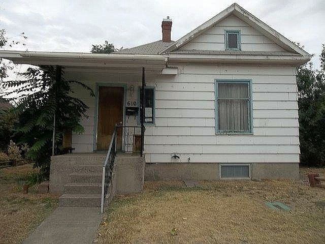 1st image of 610 W Cherry St