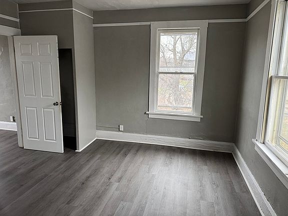 4th image of 1235 S Court St #4