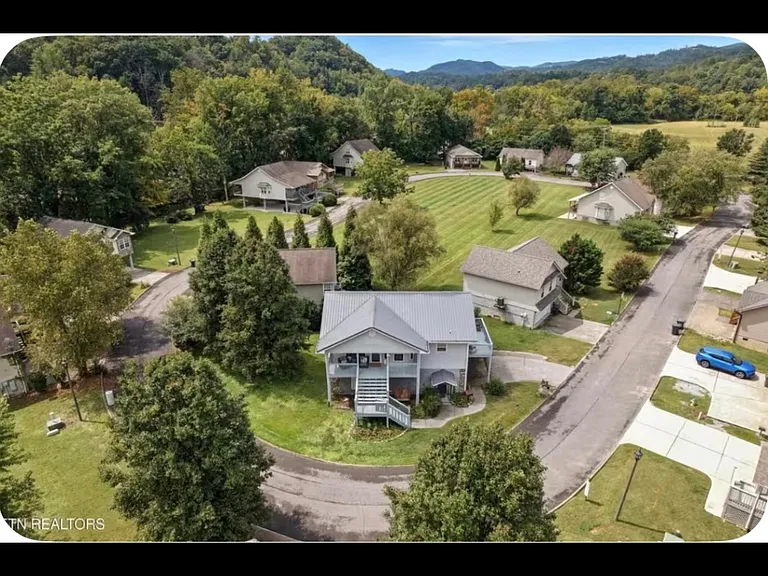 2039 Slippery Rock Cir — Photo 13
