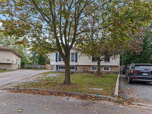3rd image of 24 Tara Cres
