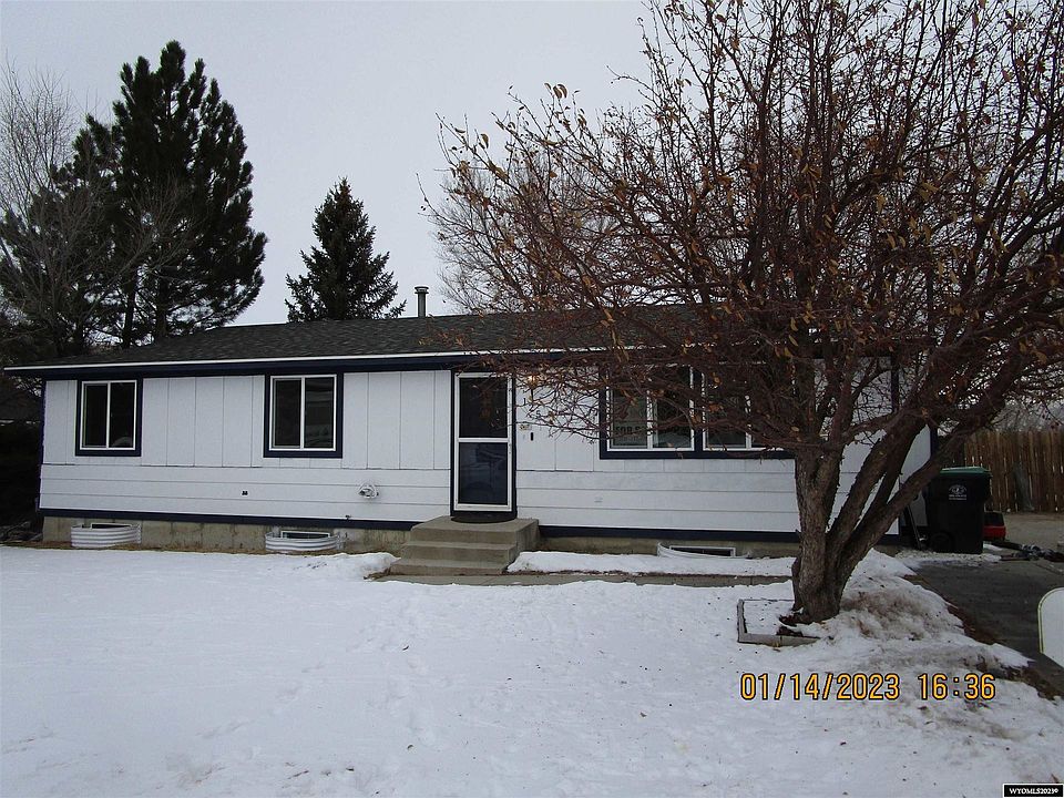 1st image of 125 Sioux Cir