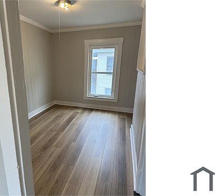 4th image of 35 Spring St #1
