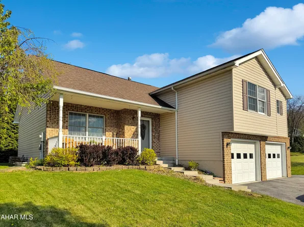 276 Hemlock Dr, Portage, PA 15946