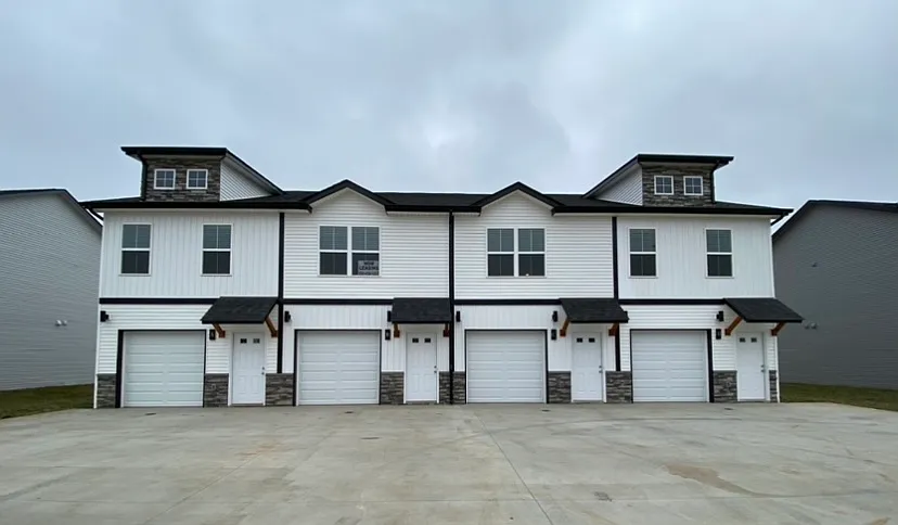 1031 Glenkirk Dr