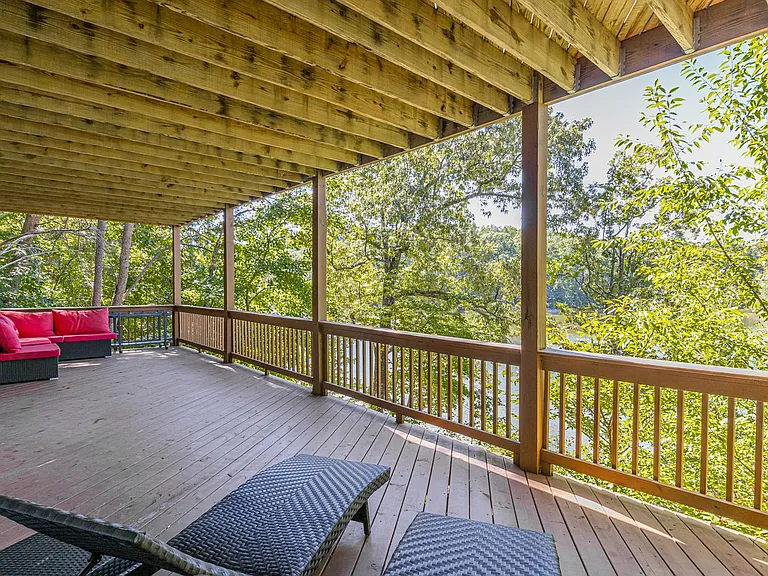 3310 Felicia Ct — Photo 9
