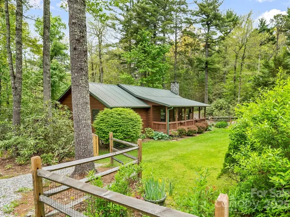 6562 Gingercake Rd, Newland, NC 28657