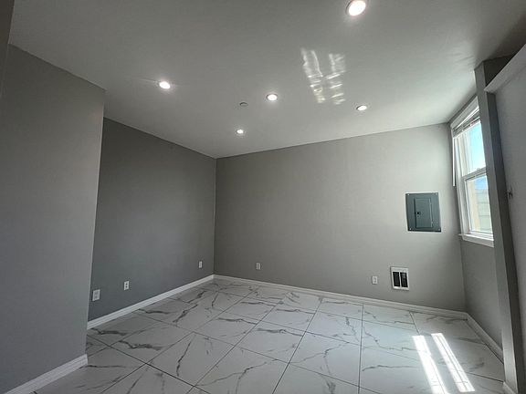 3rd image of 1251 Hyde St APT 5