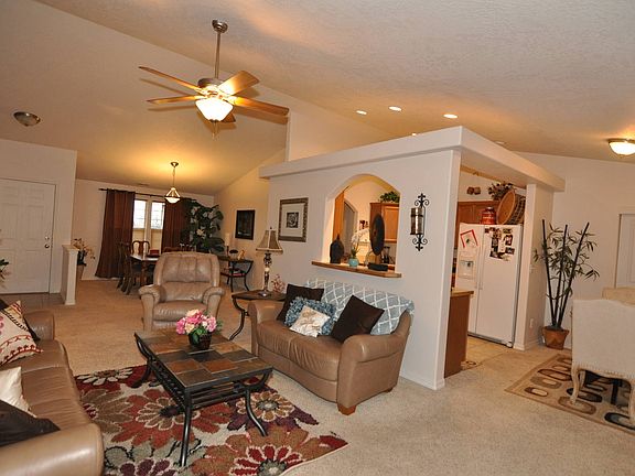 5th image of 2807 S Highlands Blvd