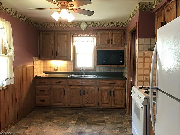 5th image of 4223 W 15th St