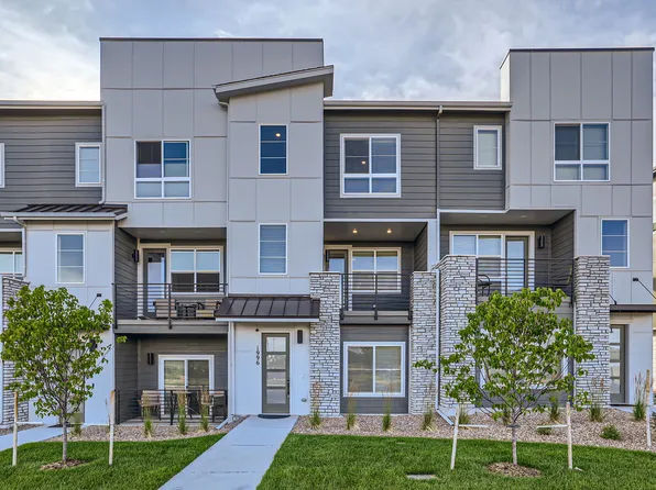 1996 Peridot Loop Hts, Colorado Springs, CO 80908