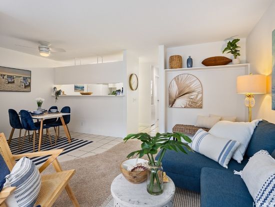 46-269 Kahuhipa St APT D103, Kaneohe, HI 96744