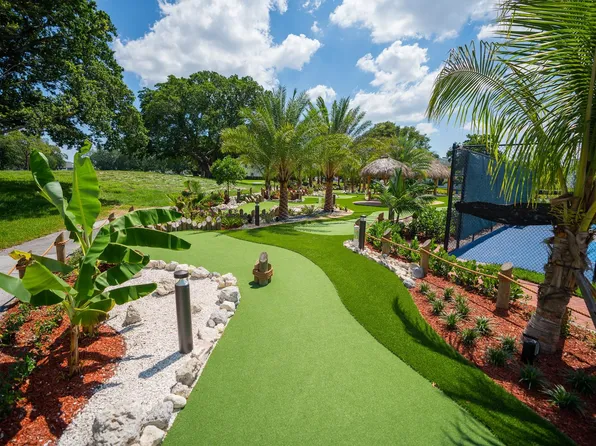 290 Farnham M #290, Deerfield Beach, FL 33442