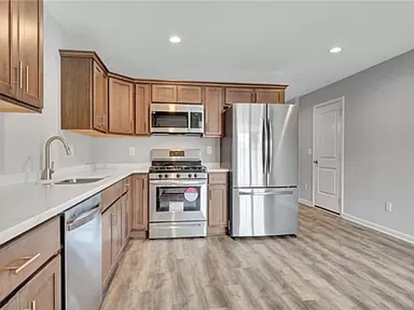 6996 Clinton St, Elma, NY 14059