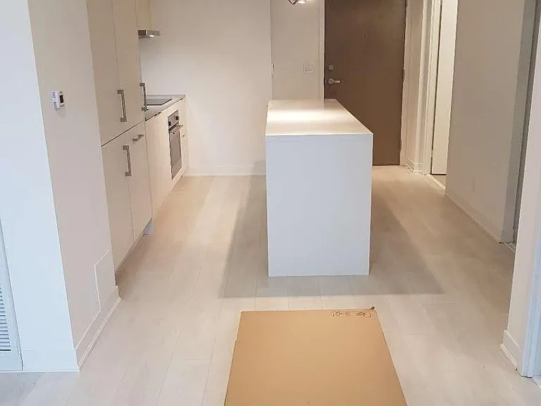 88 Harbour St #2108 — Photo 36