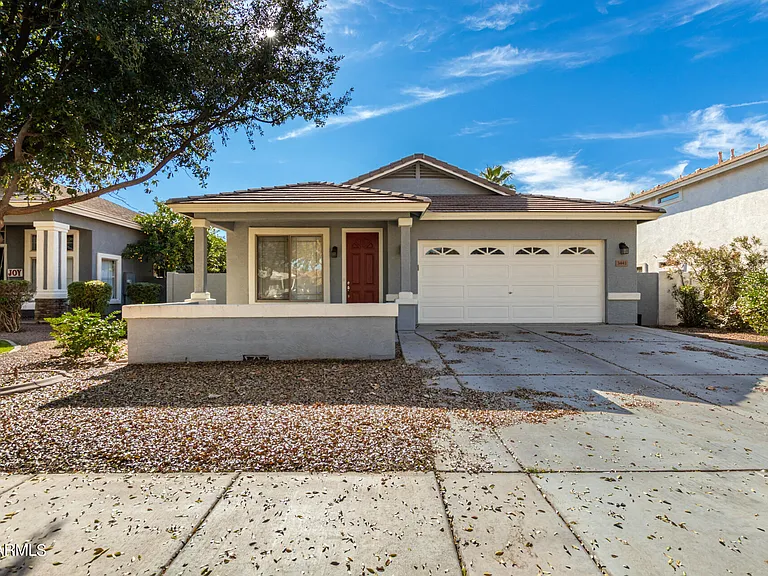 3441 E Bruce Ave — Photo 3