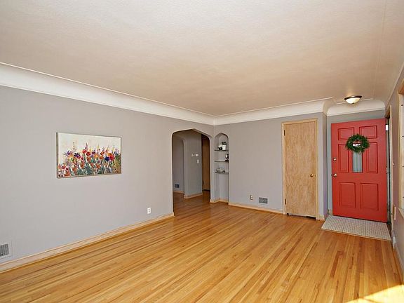 Cute niche in living room adds even more character and charm!