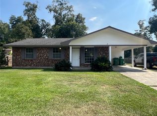 257 Hummingbird Ln, Slidell, LA 70458