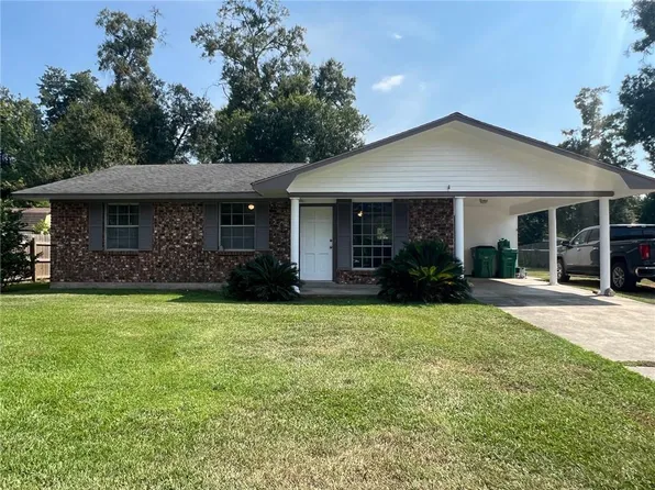 257 Hummingbird Ln, Slidell, LA 70458
