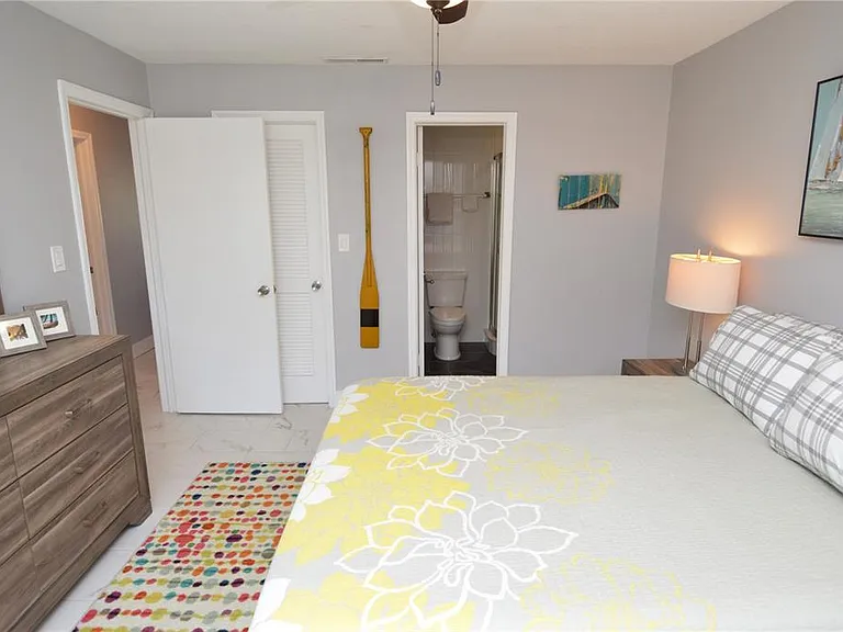 5245 Coquina Key Dr SE #D — Photo 33