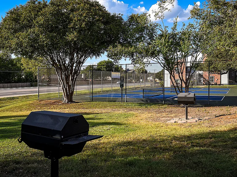 Centennial Place Apartments — Photo 12