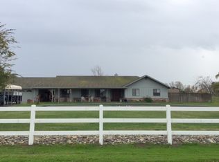 11856 Walnut Ave, Oakdale, CA 95361