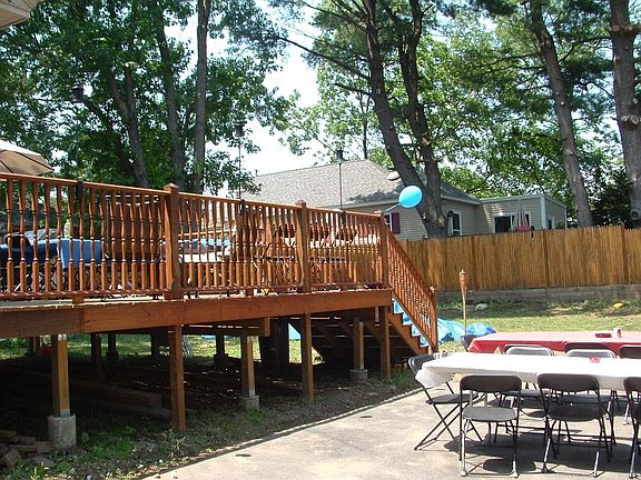 Deck(finished now with lattice),backyard,