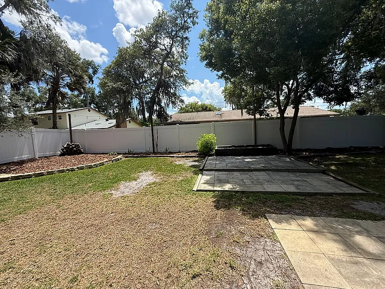 3636 Dame St — Photo 17