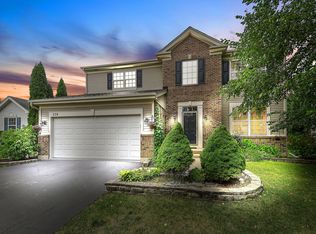 779 Sapphire Dr, Bolingbrook, IL 60490