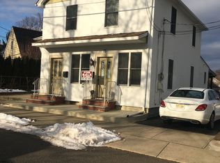 26 Maple Ave, Waldwick, NJ 07463