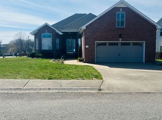 650 Appomattox Ct, Clarksville, TN 37043