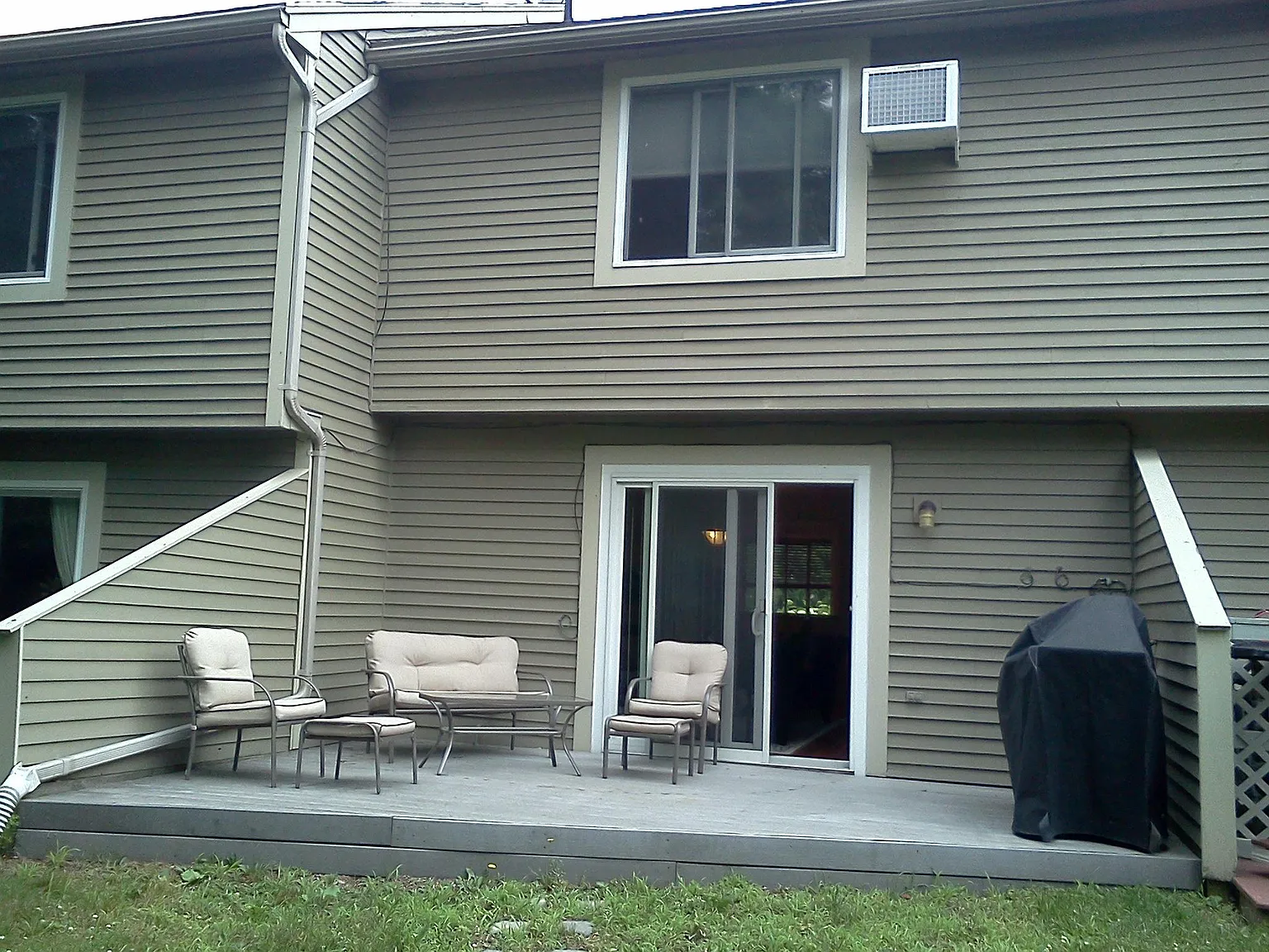 2 bed, 1.5 bath, 1234 sqft, $2,275 — Photo 2