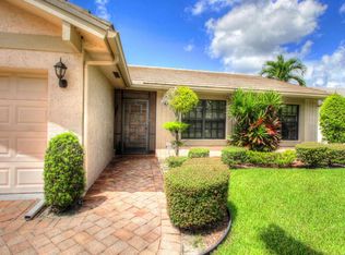 7757 Cloverfield Cir, Boca Raton, FL 33433