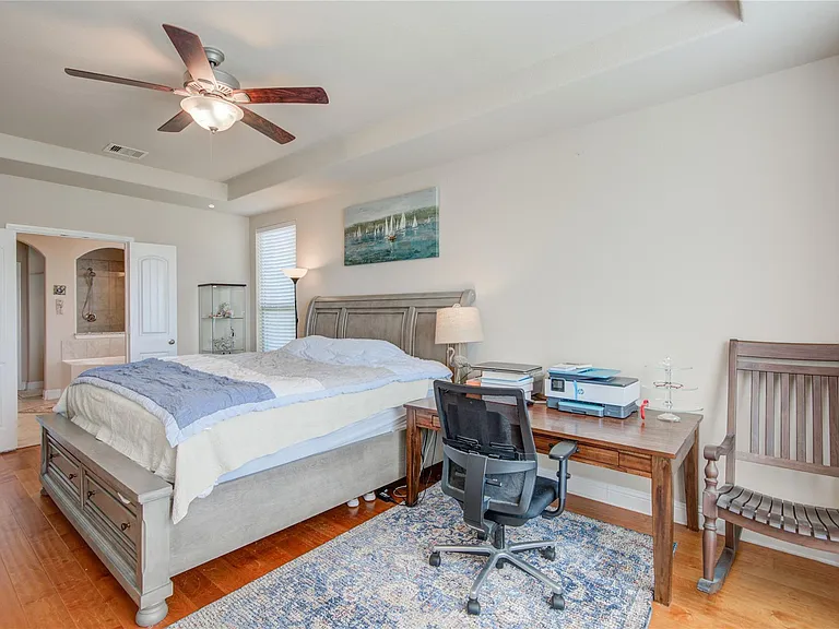 12902 Oak Falls Dr — Photo 22