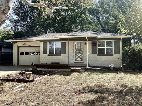 714 N 1st Ave, Mulvane, KS 67110